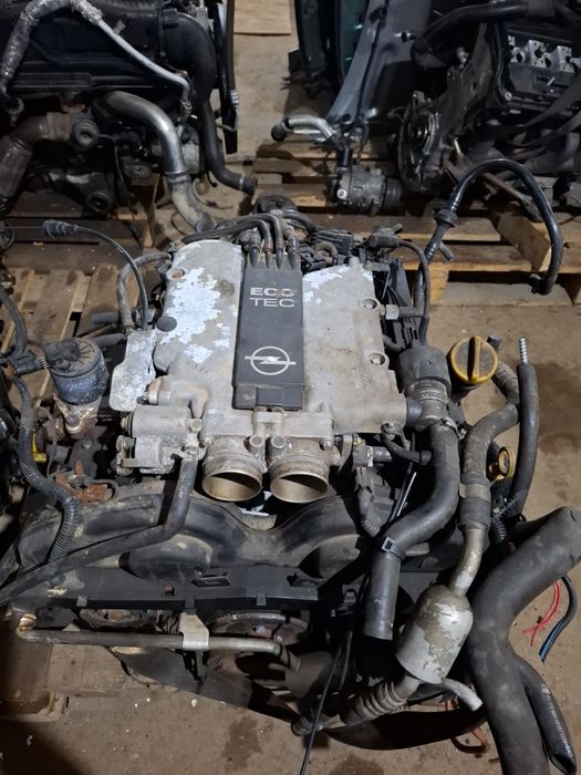 Двигатель X30XE Опель Омега Б