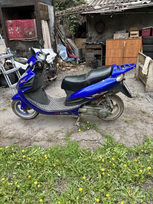 Скутер Fiero 150куб.