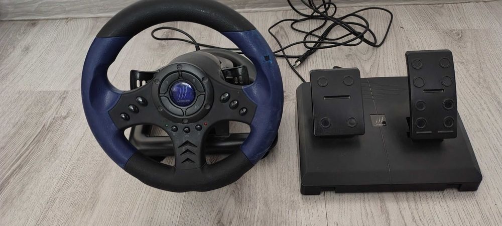 Кормило с педали