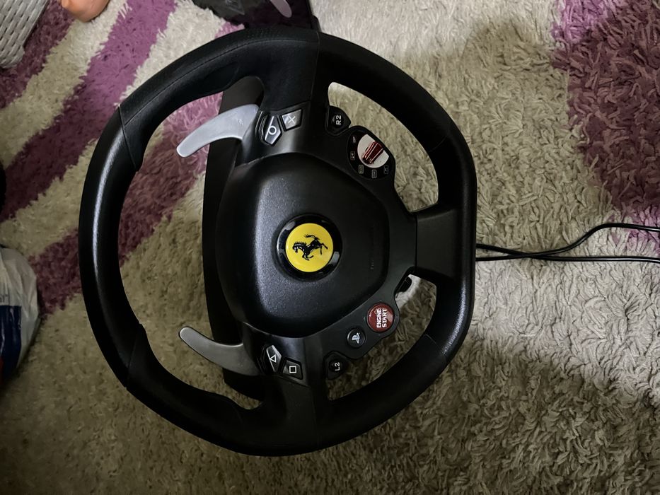 Волан и педали -Ferarri