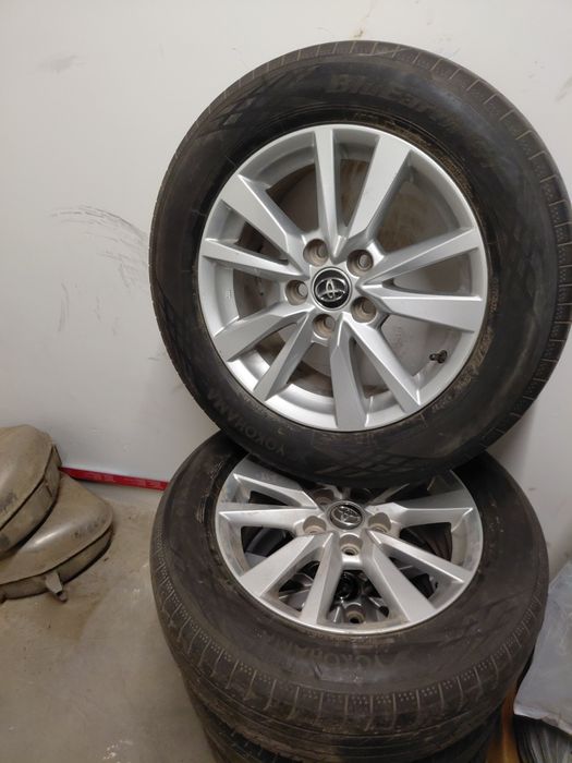 Шины от camry 70 бу