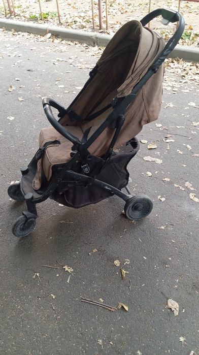 Продам детскую коляску