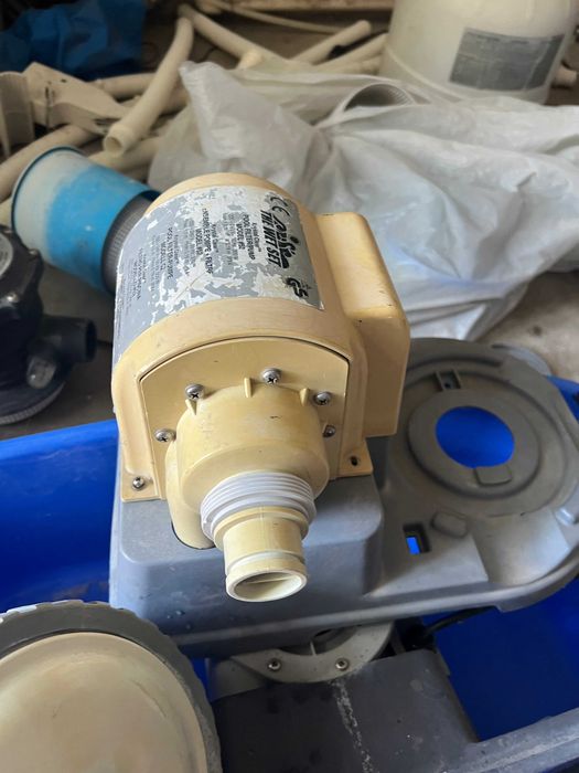 pompa,300 w filtru,  piscina