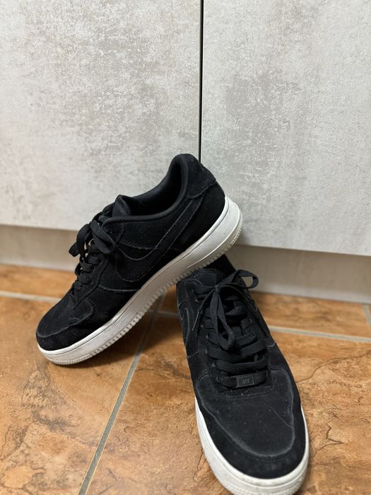 Замж кроссовки Nike