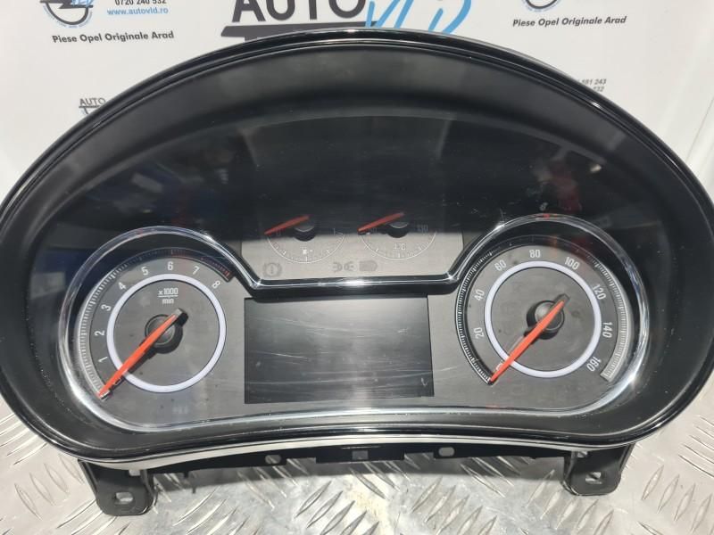 Ceas bord benzina Opel Insignia A facelift 1.8 T