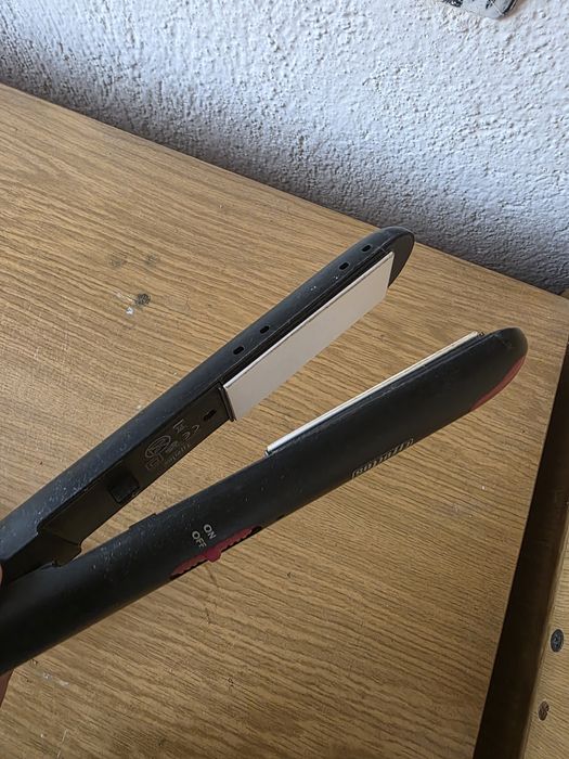 Преса за коса в добро състояние