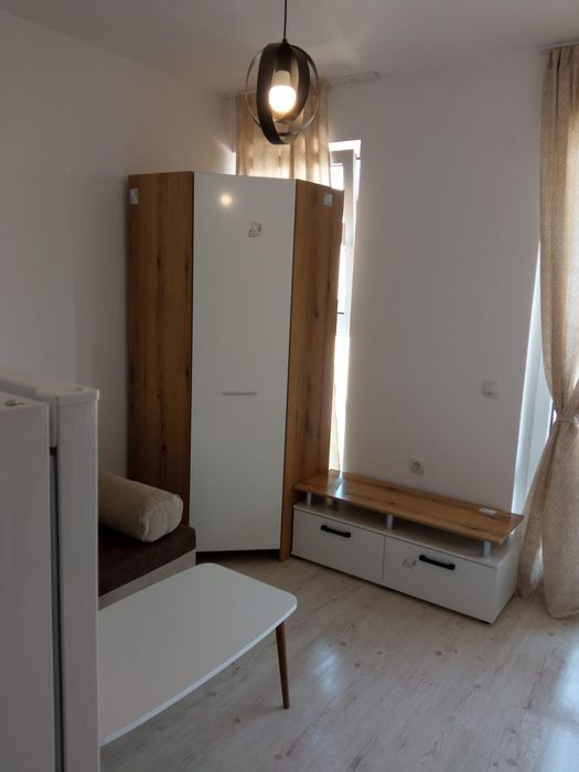 Дава се под наем Едностаен апартамент в Пловдив, Кършияка - 33 кв.м за 280.5 € - Снимка #2