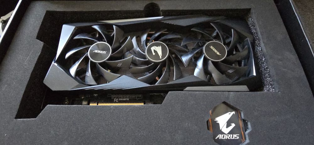 PLACA Video Nvidia Gigabyte Aorus RTX 3070 Master OC 8Gb RGB