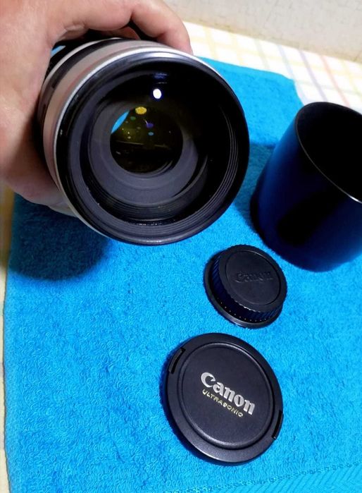 Obiectiv Canon EF 100-400  L IS  USM  F4.5-5.6