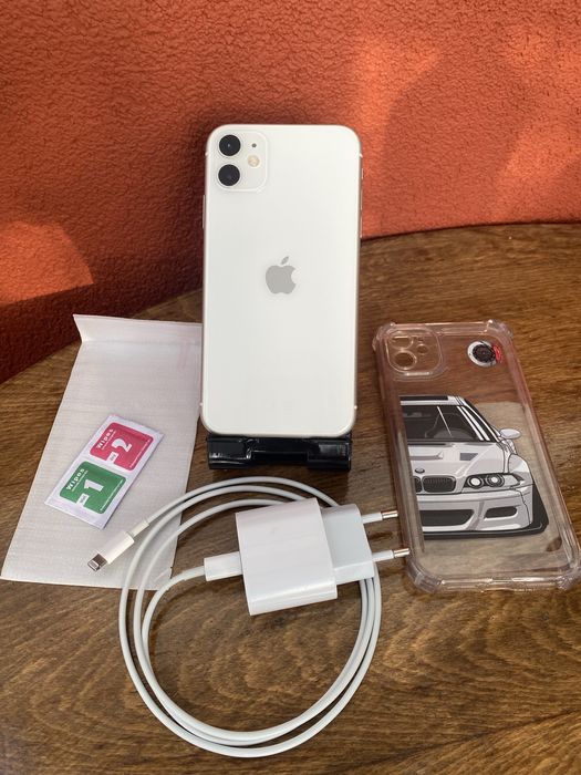 Iphone 11 128gb бял white перфектен
