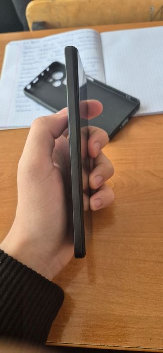 Продам телефон Poco x5 pro
