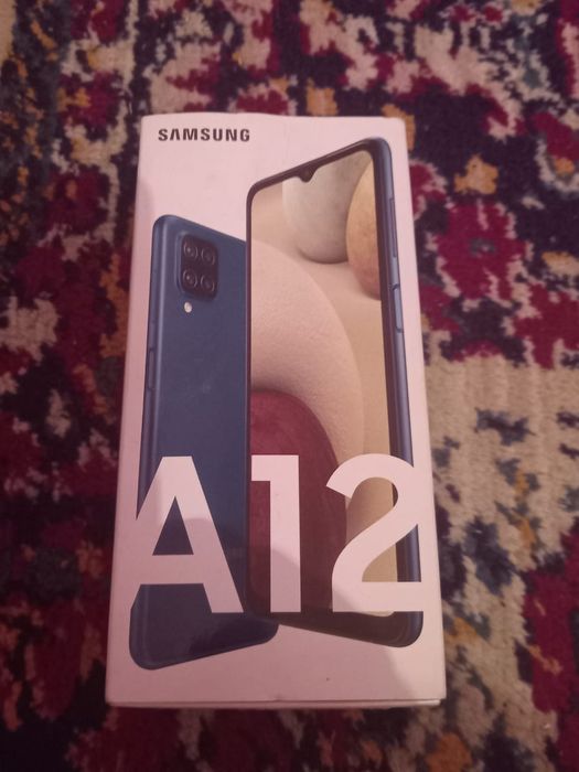 Продам телефон Samsung A12
