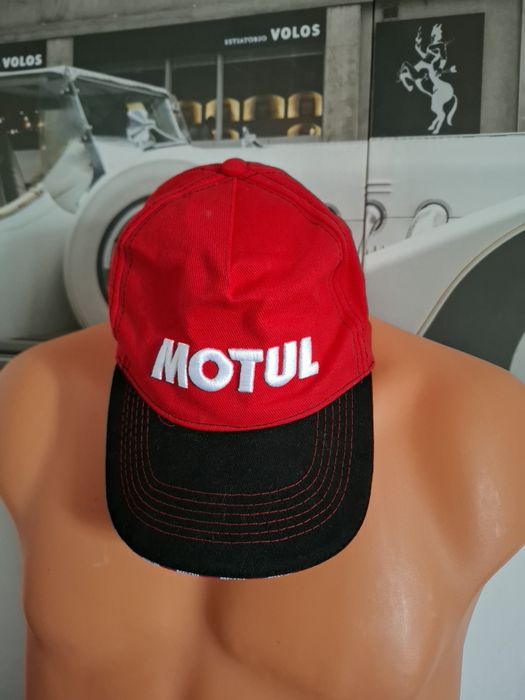 Șapcă      Motul