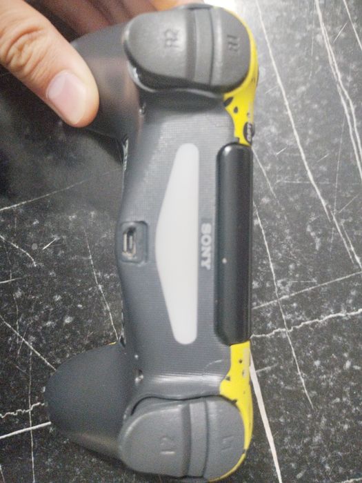 Dualshock 4 джойстик
