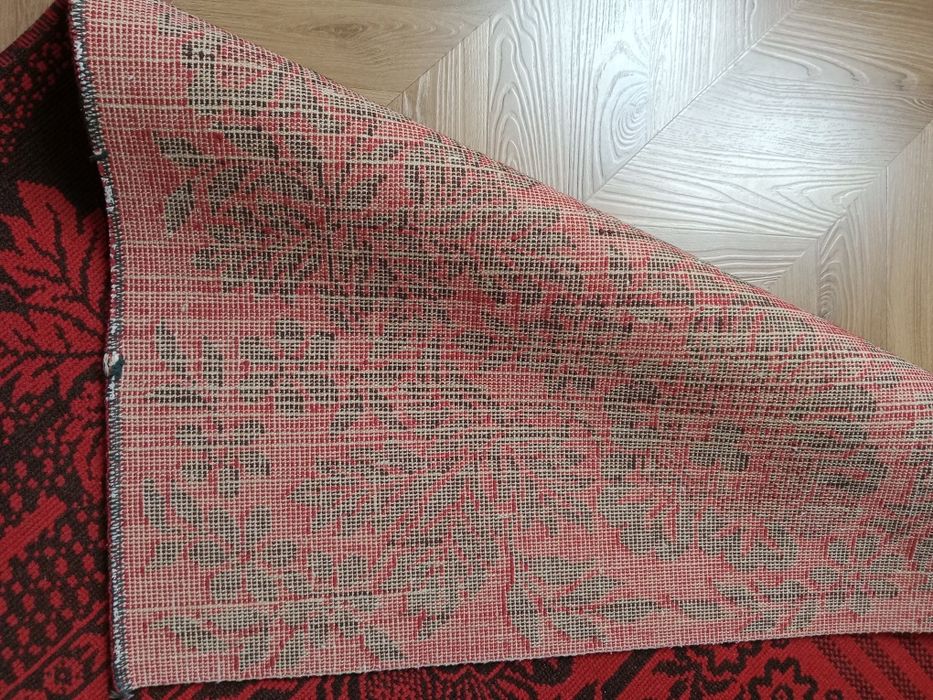 Ковер шерстяной качественный