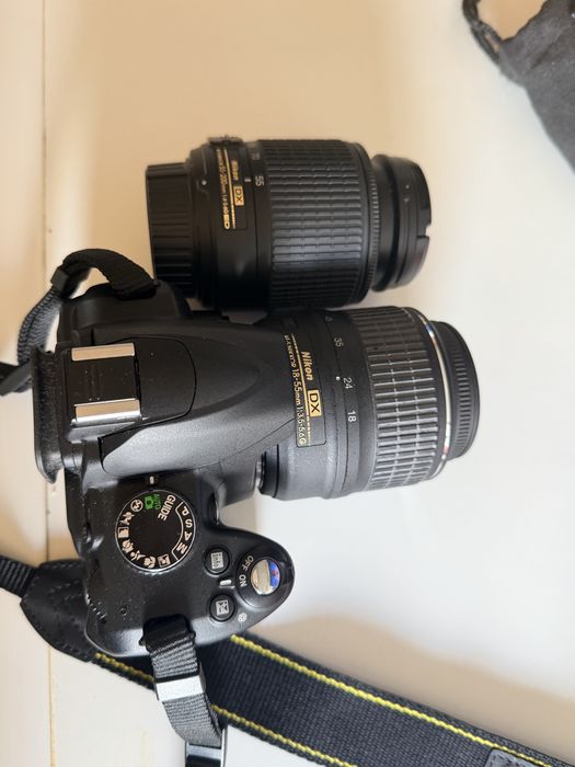 Nikon D3000 dslr