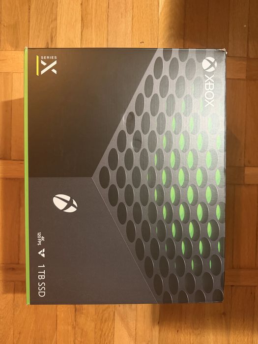 Xbox Seria X Sigilat