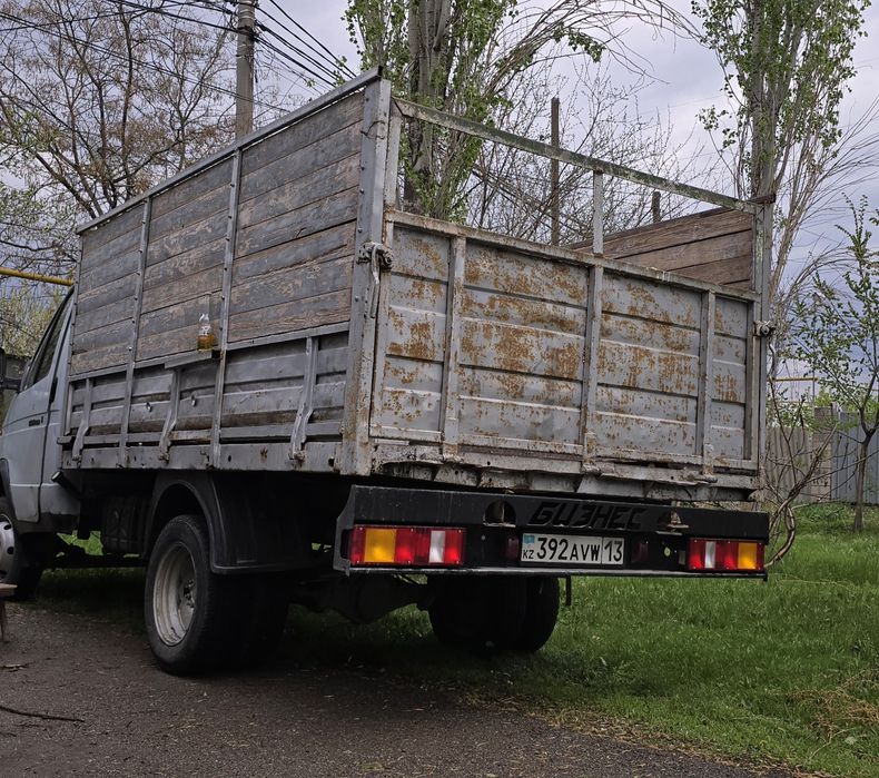 Вывоз мусора на Газели.