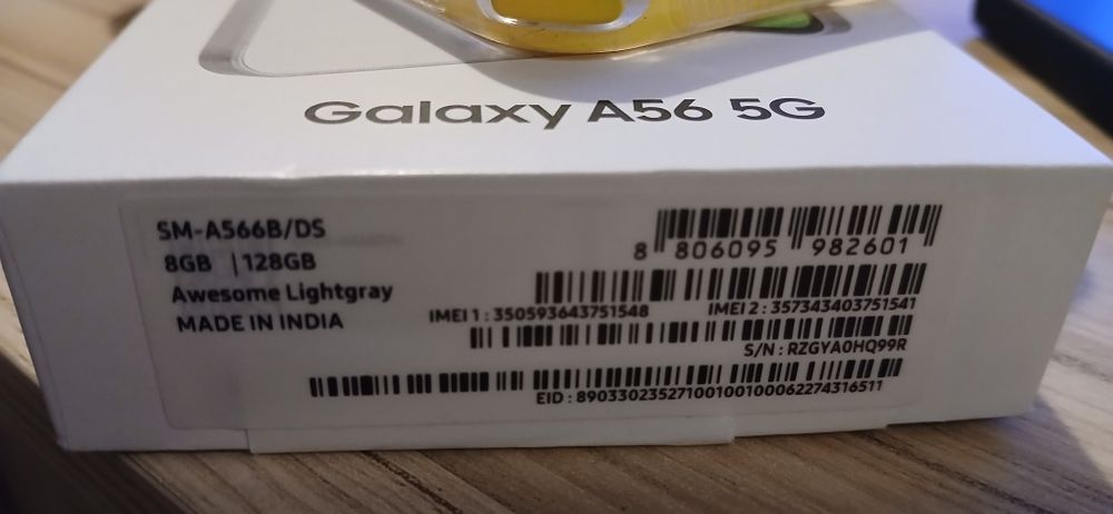 Samsung A56 смартфон