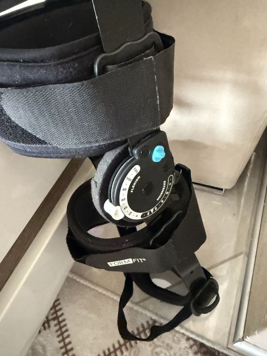 Шина за обездвижване на колянна става