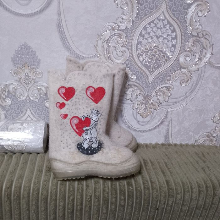Валенки на девочку. 1500.