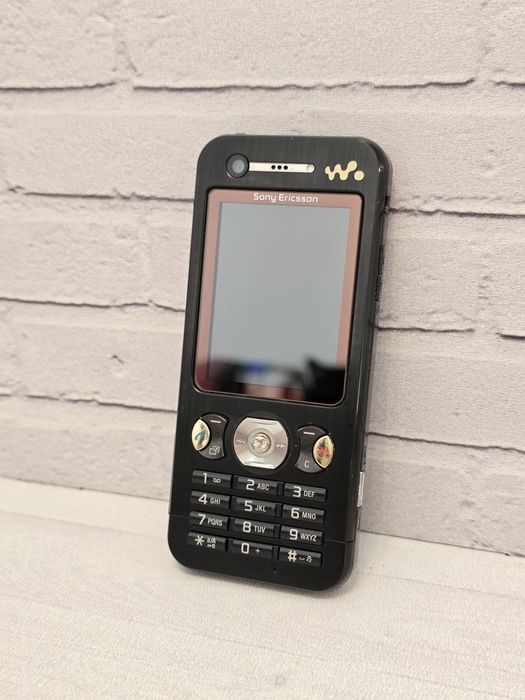 ретро Sony Ericsson w890 Walkman