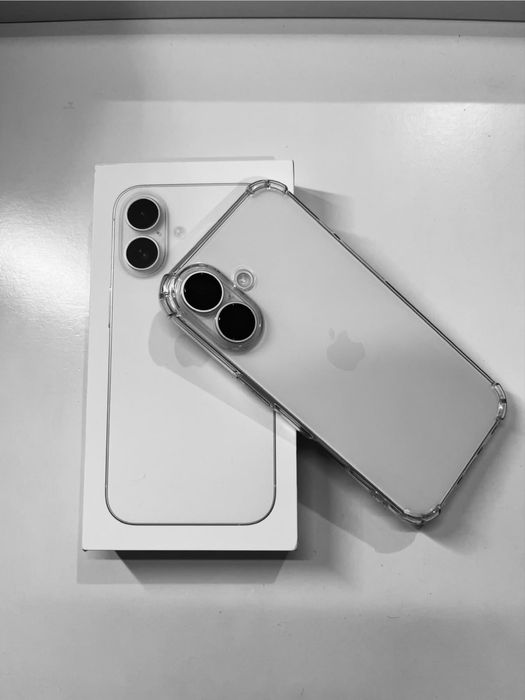 iPhone 16 White (Белый).