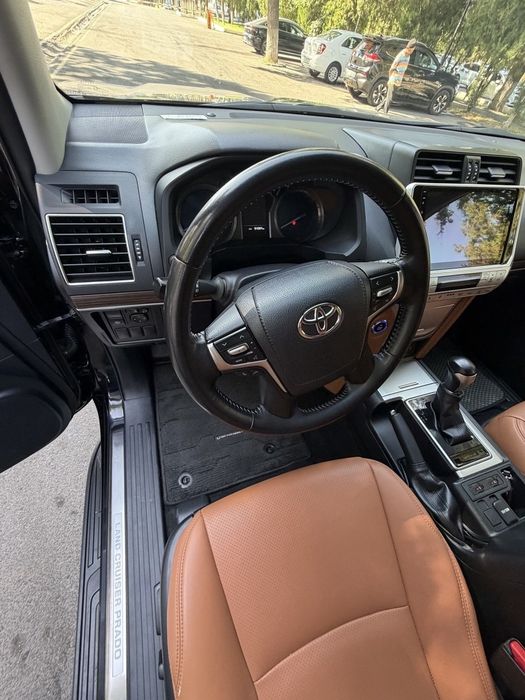 2023 Landcruiser prado