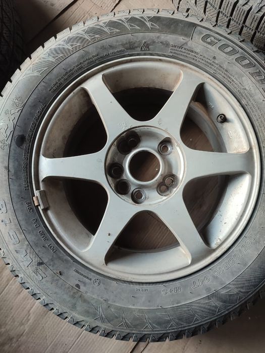Продам шины в сборе