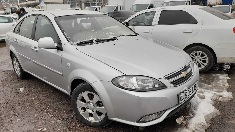 Продаётся Gentra 1,5