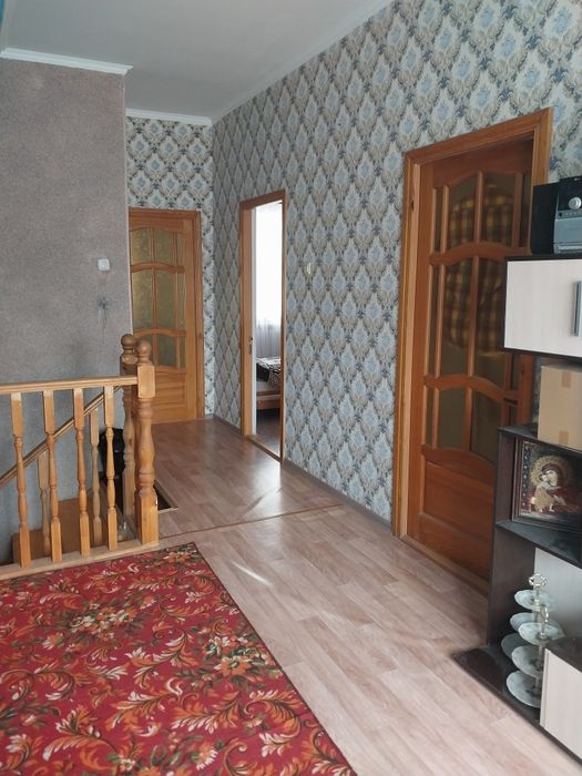 Продам мансардные дом + землянка