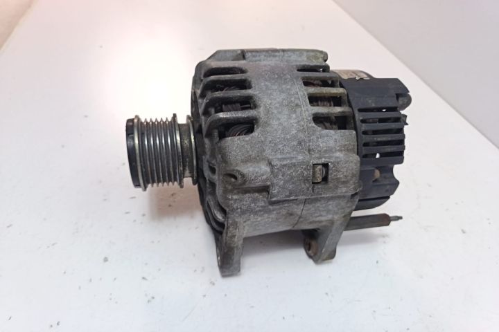Alternator 038903023S Volkswagen VW Golf a 4-a generatie
