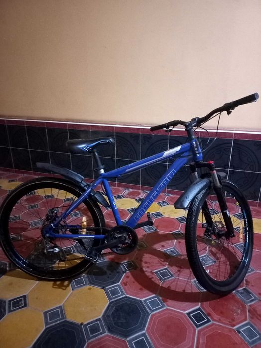 Velosiped sotiladi