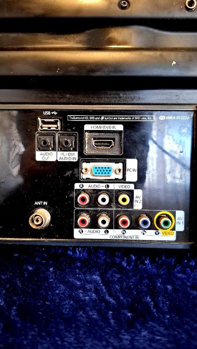 Samsung televizor Unversal Hdmi, Video, Vga kabellar tushadi