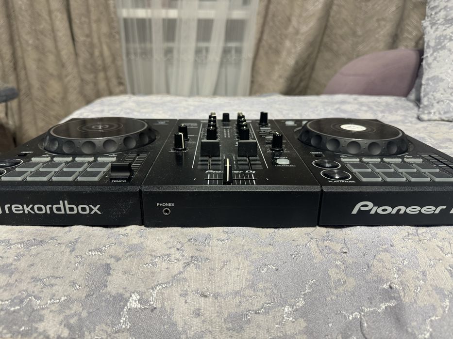 В продаже Pioneer DDj-400