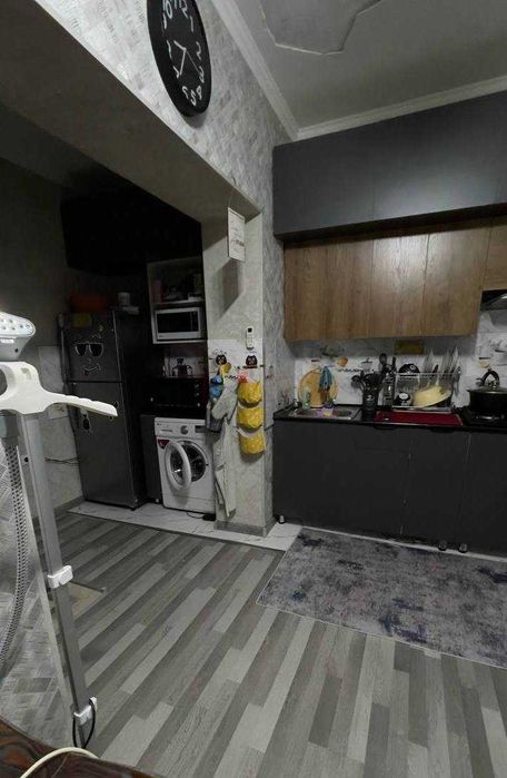 Продается квартира центральная улица Мукимий 3/3/4 70м2