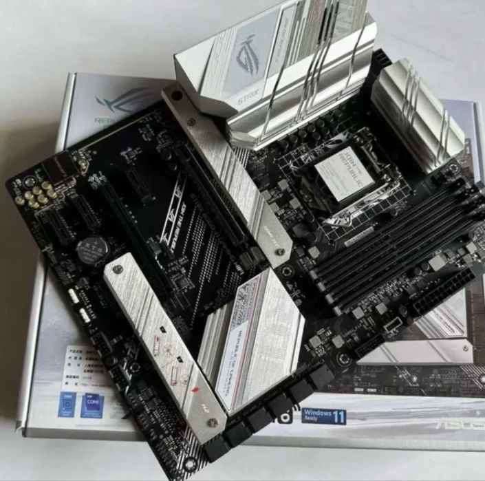 Asus rog strix b560-a gaming wifi