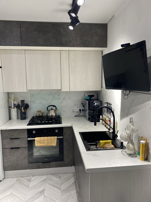 Продам 2х комн квартиру