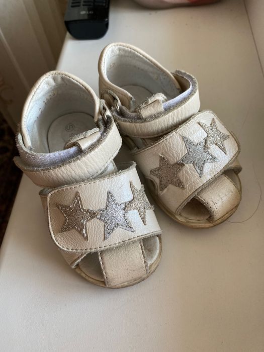 Сандалики детские