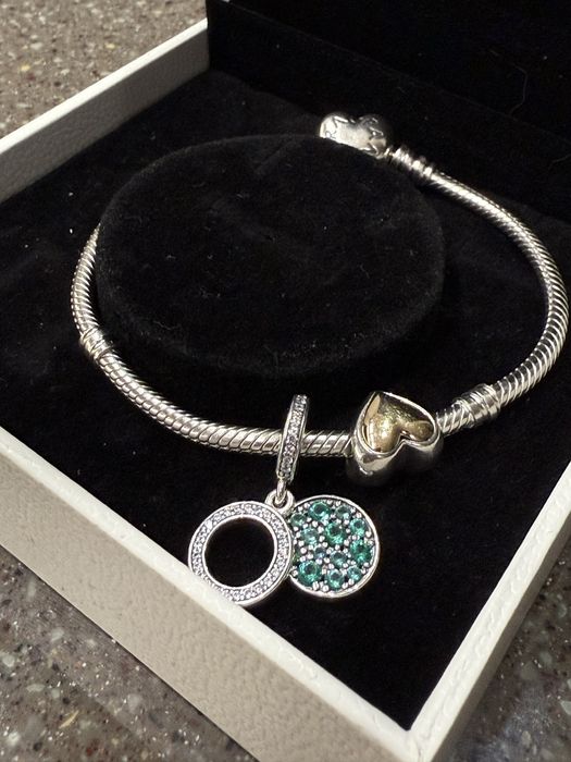 Продам браслет PANDORA