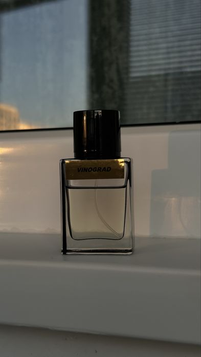 Продам парфюм стойкий