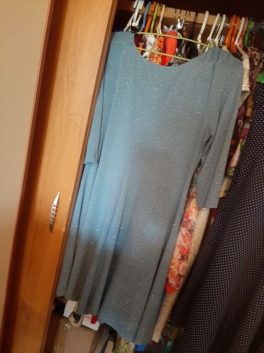 Женская одежда размер 46. Всё мало