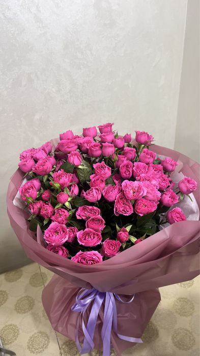 Кустовые розы — нежность и свежесть в каждом букете