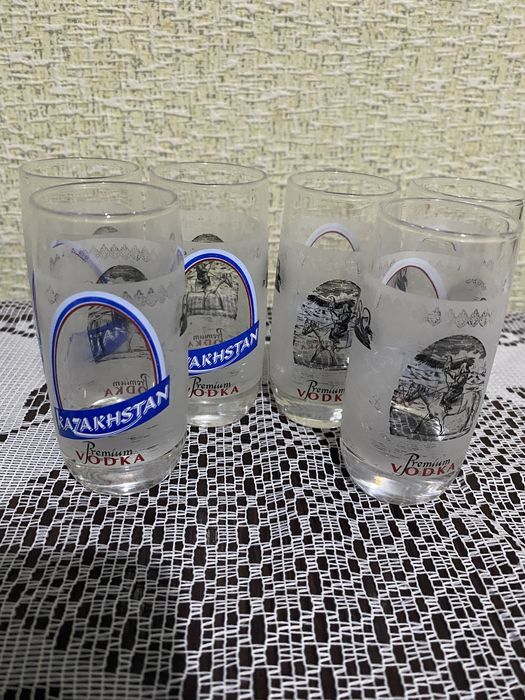 Фляжка для спиртного, стопки