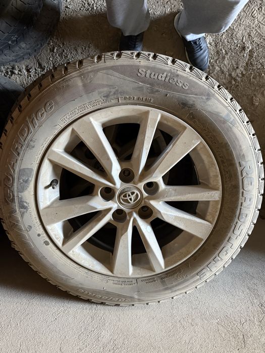 Диск с зимной шиной