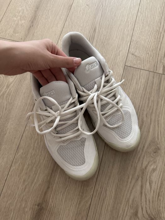 asics кроссовки 39-40