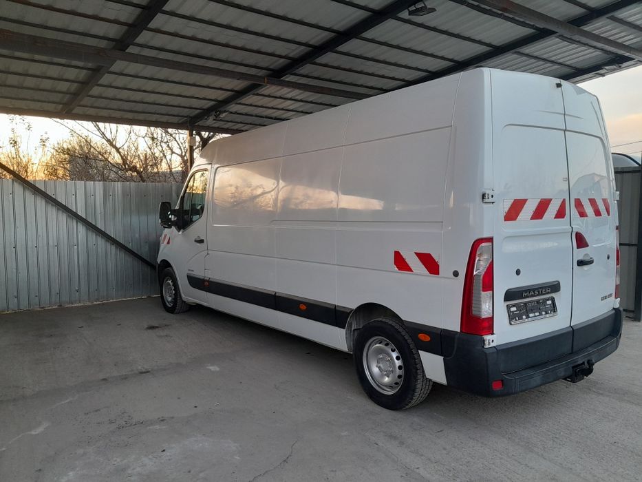 Renault Master Varianta Lunga