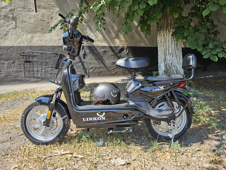 Электро-Скутер  с педалями