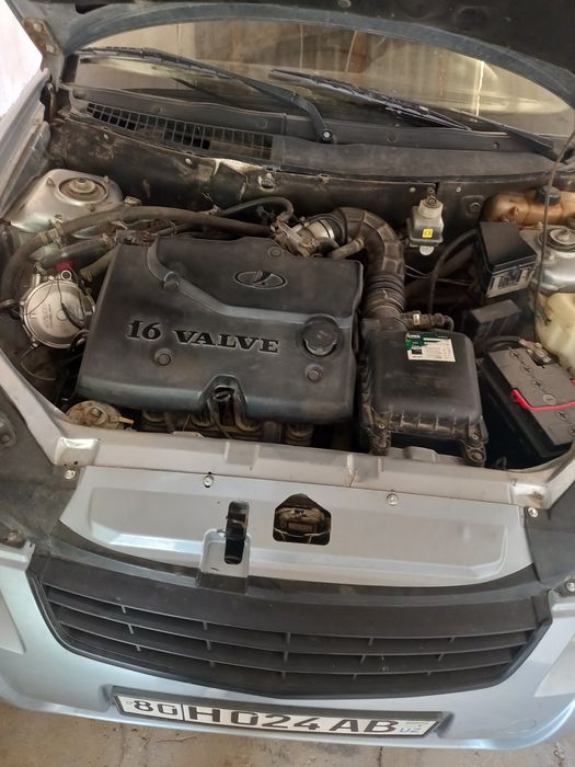 Lada Priora sotiladi sostayanisi nastroenesi yaxshi moshincha