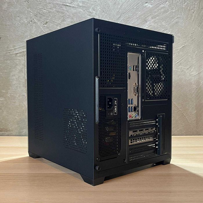 PC GAMING | RYZEN 5 5600 | RX6600 | 16GB RAM | SSD 1TB M.2 NOU |